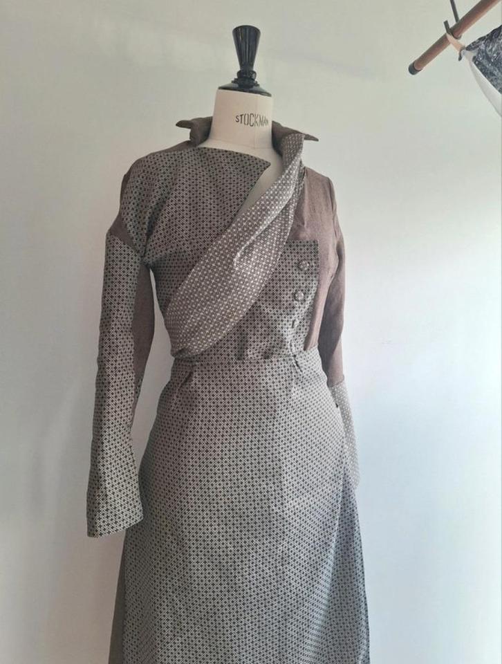 vintage blousejurk upcycled m/ Dries van Noten linnen s - M, Kleding | Dames, Jurken, Zo goed als nieuw, Maat 38/40 (M), Bruin