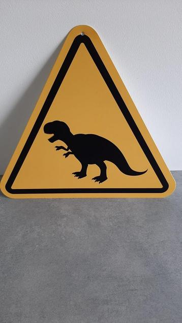 Dino gevaren bord driehoek gevaar voor dinosaurussen bordje beschikbaar voor biedingen