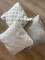 Mooie kussens, Huis en Inrichting, Ophalen, Gebruikt, Beige, Vierkant