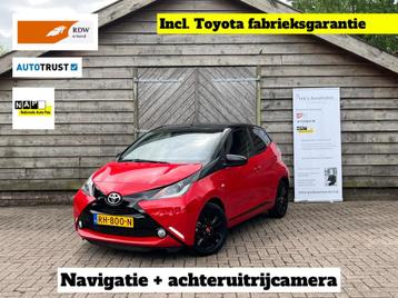 Toyota Aygo 1.0 VVT-i x-cite | Airco | Navi | Bi-Tone | 1e E beschikbaar voor biedingen
