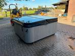 Hotspring Jacuzzi 2007 - 4 pers. (Defect), Tuin en Terras, Bubbelbaden en Hottubs, Ophalen of Verzenden, Gebruikt, Vast