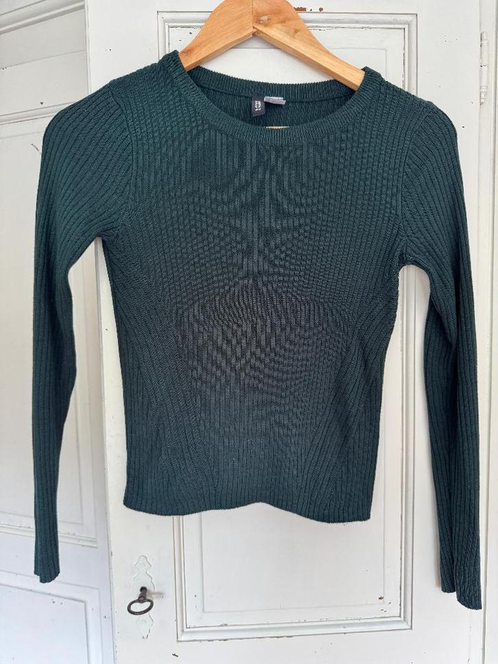Donkergroene rib gebreid truitje - maat S, Kleding | Dames, Truien en Vesten, Zo goed als nieuw, Maat 36 (S), Groen, Ophalen of Verzenden