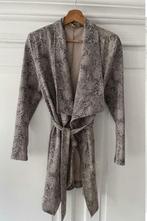 Blazer Suedine Creme de la Creme Maat S, Kleding | Dames, Jasjes, Kostuums en Pakken, Beige, Ophalen of Verzenden, Zo goed als nieuw