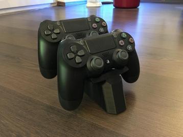 PS4 controler standaard beschikbaar voor biedingen