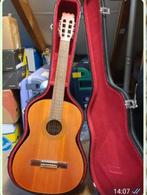 Gitaarsteun  en gitaar, Ophalen, Zo goed als nieuw, Akoestische gitaar