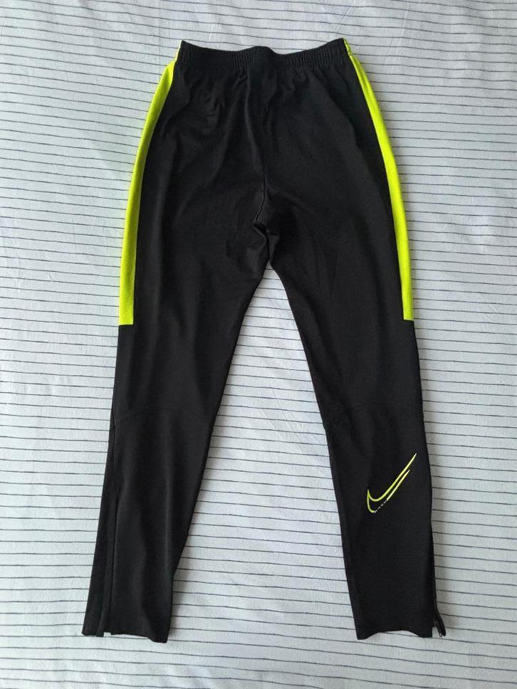 Nike CR7 Cristiano Ronaldo trainingsbroek - Maat:147 158, Kinderen en Baby's, Kinderkleding | Maat 146, Gebruikt, Jongen of Meisje