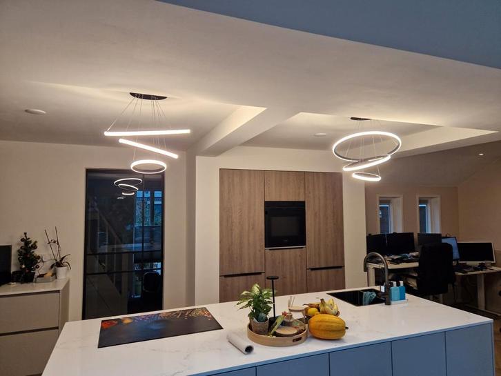 Trendy led hanglamp, Huis en Inrichting, Lampen | Hanglampen, Zo goed als nieuw, Minder dan 50 cm, Kunststof, Ophalen of Verzenden