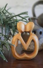 Houten Liefdesbeeldje - Abstract, Ophalen of Verzenden