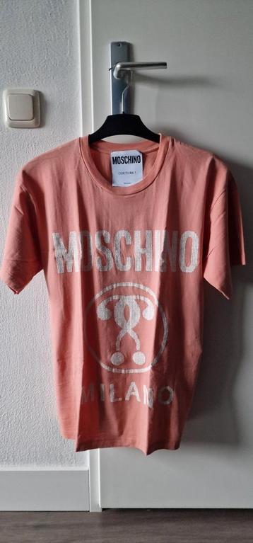 Moschino t-shirt zalmroze dames maat M beschikbaar voor biedingen