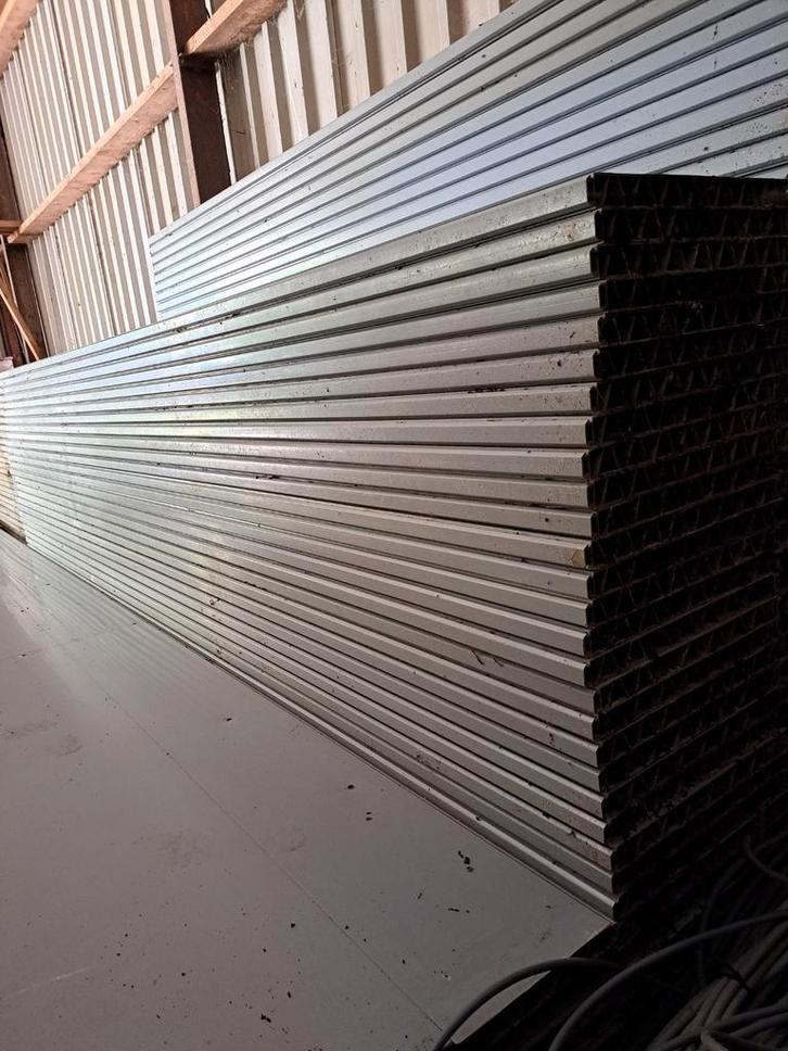 Kunststof panelen allerlei maten op voorraad., Doe-het-zelf en Verbouw, Platen en Panelen, Zo goed als nieuw, Ophalen