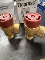 Flopress overdrukventiel 3 bar 2 stuks nieuw, Minder dan 30 cm, Overige typen, Minder dan 60 cm, Ophalen of Verzenden