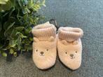 NIEUW, gehaakte lixhtroze baby slofjes van C&A, maat 0-3 mnd, Kinderen en Baby's, Babykleding | Schoentjes en Sokjes, Ophalen of Verzenden