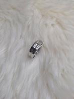 Zilverkleurige rvs ring - Maat 19, Gebruikt, IJzer of Staal, 19 tot 20, Ophalen of Verzenden