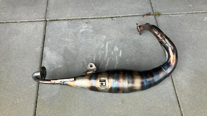 Gianelli reverse terugloop uitlaat peugoet verticaal, Fietsen en Brommers, Brommers | Tuning en Styling, Gebruikt, Ophalen