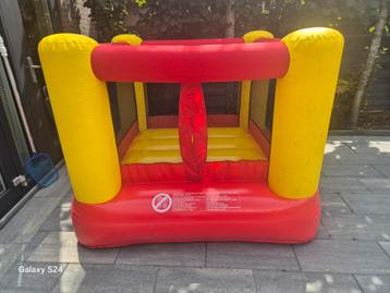 Springkussen   150 x 150x 140  beschikbaar voor biedingen
