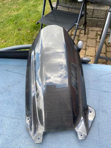Aprilia Carbon Hugger Tuono en rsv Mille gen 1 nieuw beschikbaar voor biedingen