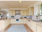 Keuken met apparatuur, Huis en Inrichting, Keuken | Complete keukens, Gebruikt, U-keuken, Geel, Ophalen of Verzenden