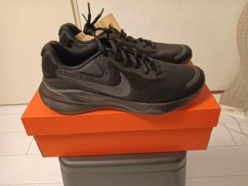 Nike hardloopschoen zwart M 8,5 beschikbaar voor biedingen