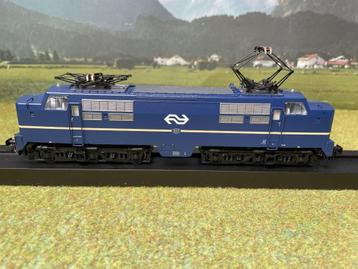Märklin 37127 E-Lok serie 1200  NS 1203 beschikbaar voor biedingen