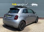 Fiat 500 e La Prima 42 kWh *schuifdak *p-camera *leder *ecc, Gebruikt, 4 stoelen, Leder, 1265 kg