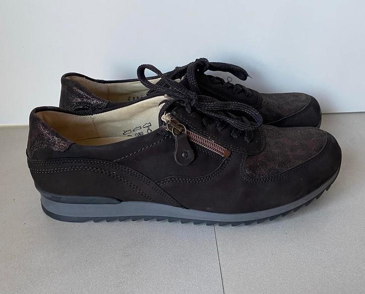 WALDLÄUFER SNEAKERS MT:8/ 42 H, Kleding | Dames, Schoenen, Zo goed als nieuw, Sneakers of Gympen, Bruin, Verzenden