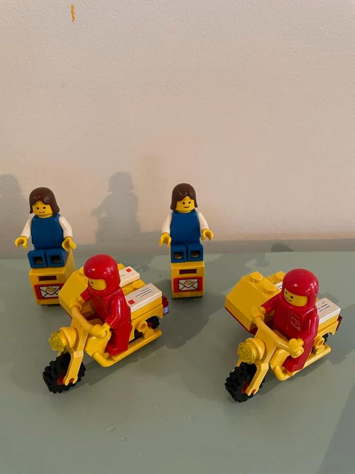Vintage LEGO 2x 6622 Mailman on motorcycle / Postbode, Kinderen en Baby's, Speelgoed | Duplo en Lego, Gebruikt, Lego, Complete set