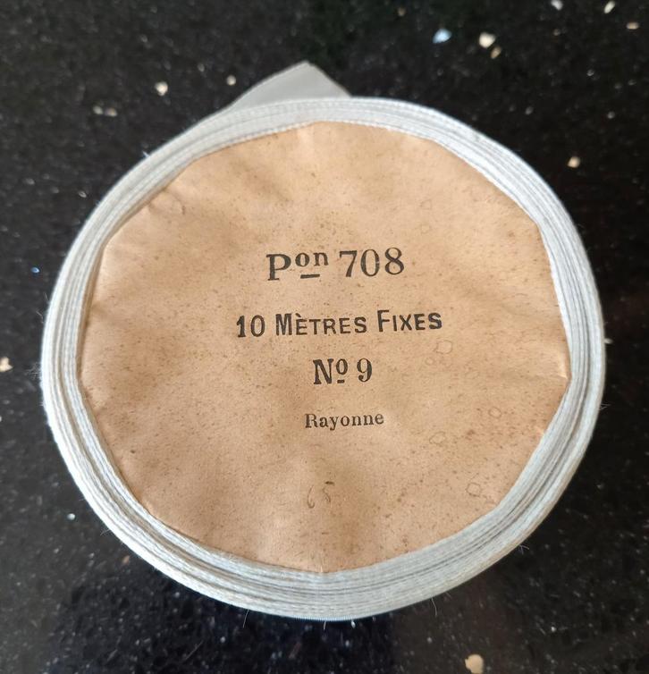 Mooie oude rol heel lichtblauw lint, Antiek en Kunst, Curiosa en Brocante, Ophalen of Verzenden