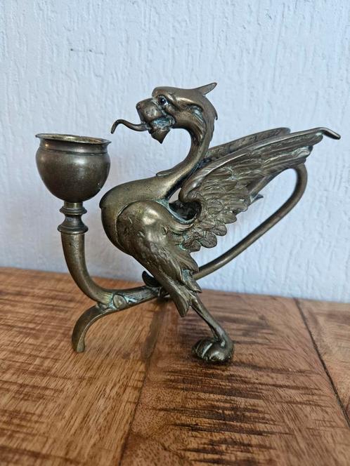 Bronzen griffioen draak kandelaar, Antiek en Kunst, Antiek | Koper en Brons, Ophalen of Verzenden