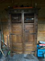 Unieke spaanse kast massief hout bruin, Ophalen