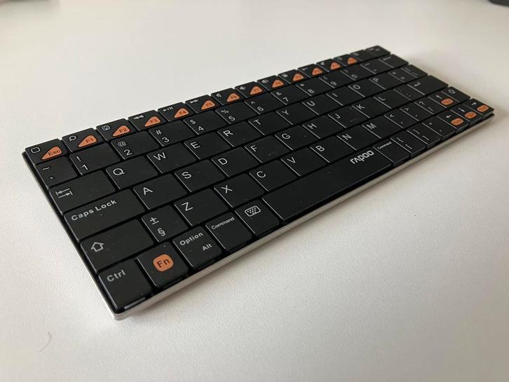 Mini toetsenbord bluetooth Rapoo (o.a. voor iPad / tablet), Computers en Software, Toetsenborden, Zo goed als nieuw, Qwerty, Draadloos