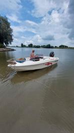 Hele mooie laguna 4.55m consoleboot met Mercury 50 pk efi., Watersport en Boten, Ophalen, Zo goed als nieuw, 3 tot 6 meter, Buitenboordmotor