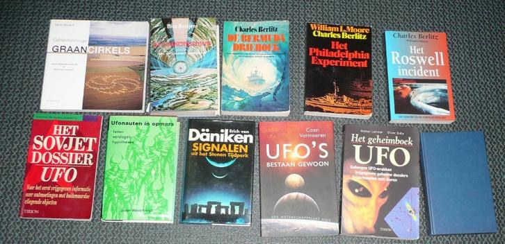 14 x UFO’s paranormaal  buitenaards a.o. Erich von Daniken ., Boeken, Esoterie en Spiritualiteit, Zo goed als nieuw, Overige typen