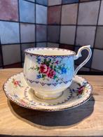 Royal Albert,Petit Point China,kop en schotel,Bone China, Ophalen of Verzenden