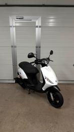 PIAGGIO ZIP 2000 2TAKT 2017 5614KM | TOP STAAT | BROM |, Ophalen, Tweetakt, Maximaal 45 km/u, Zip