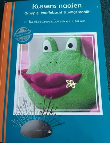 HOME &HOBBY Kussens naaien grappig,knuffelzacht &zelfgemaakt beschikbaar voor biedingen