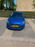 Mazda 2 Skyactiv 2017 airco + navi, Auto's, Mazda, 74 pk, Zwart, 4 cilinders, Blauw