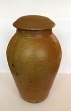 Keramiek Dekselvaas H. Tjebbes 1944, Ophalen of Verzenden