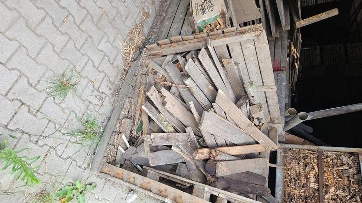 gratis brandhout Haardhout stookhout, Tuin en Terras, Haardhout, Overige houtsoorten, 6 m³ of meer, Ophalen