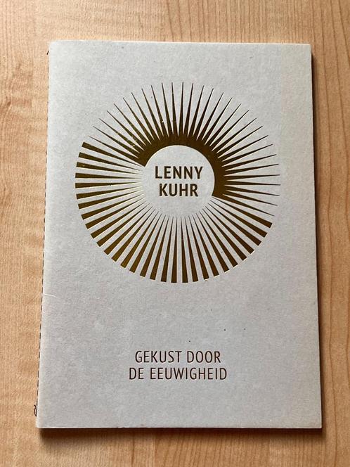Lenny Kuhr - Gekust door de Eeuwigheid, Boeken, Esoterie en Spiritualiteit, Zo goed als nieuw, Achtergrond en Informatie, Overige onderwerpen