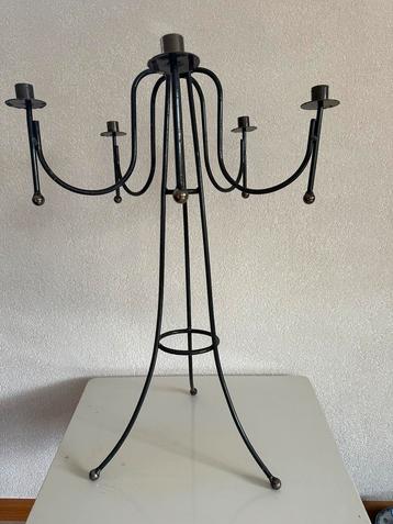 Kandelaar (groot) beschikbaar voor biedingen