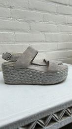 Eksept sandalen met plateau, suede , zilverkleurige zool, Kleding | Dames, Schoenen, Zo goed als nieuw, Eksept, Sandalen of Muiltjes