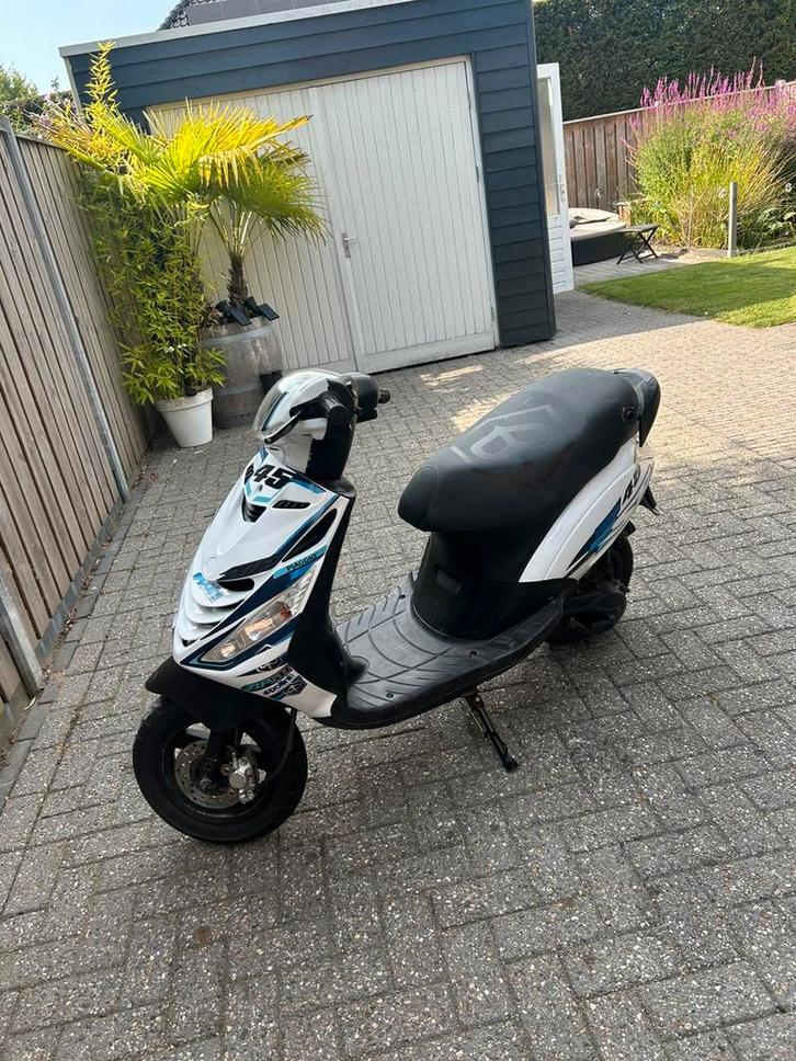 Piaggio Zip 70cc, Fietsen en Brommers, Scooters | Piaggio, Zo goed als nieuw, Zip, Tweetakt, Ophalen