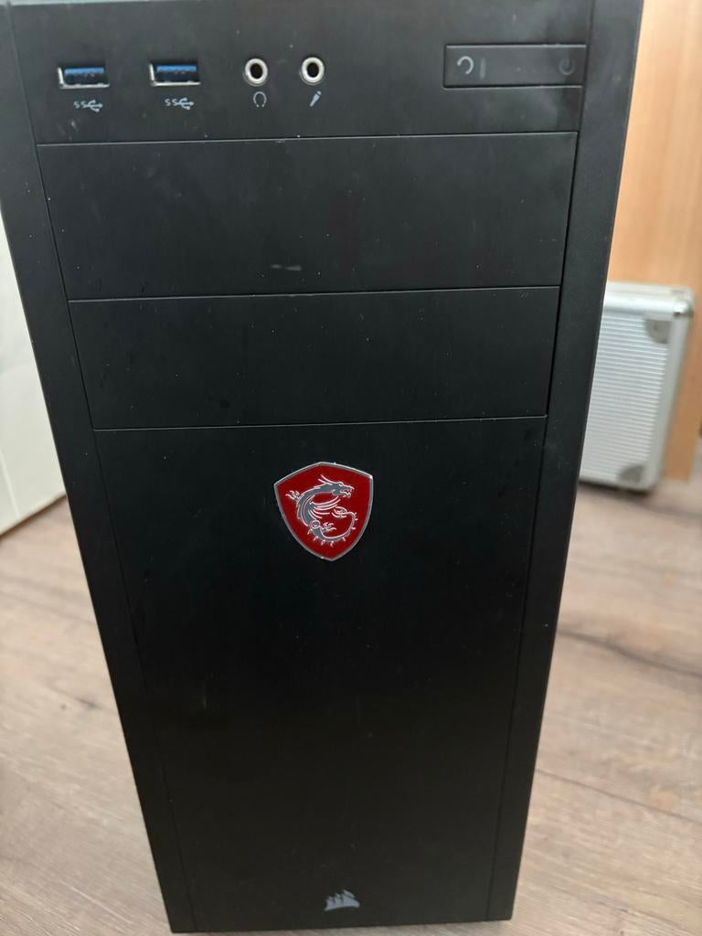 Corsair PC Case, Z270 Pro Moederbord & Intel i7 7700K CPU, Ophalen, Gebruikt