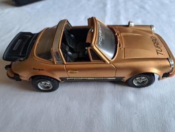 New Bright Porsche 911 Targa. beschikbaar voor biedingen