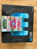 Wii U, inclusief Wii party, Spelcomputers en Games, Spelcomputers | Nintendo 2DS en 3DS, Ophalen of Verzenden, Zo goed als nieuw