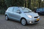 Toyota Yaris 1.3 VVTi Aspiration, Clima, Trekhaak, Nap, Auto's, Voorwielaandrijving, Stof, Gebruikt, 4 cilinders