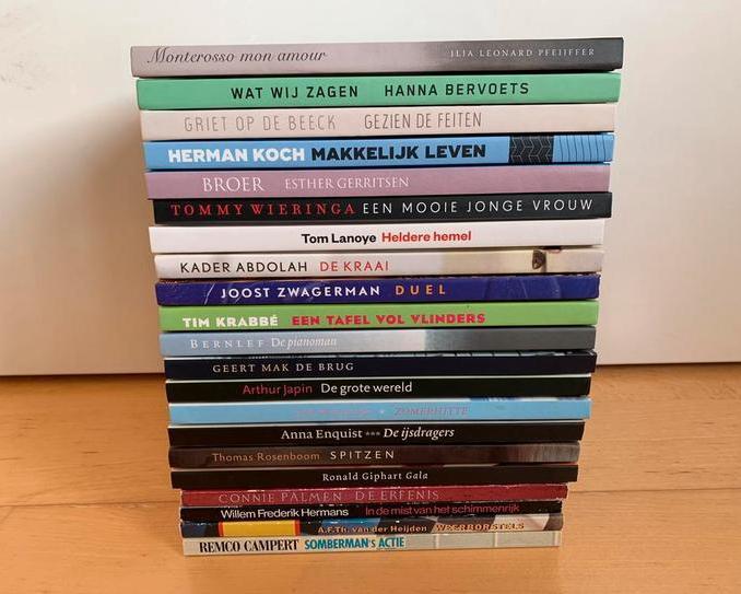 Partij (21x) boekenweekgeschenken, Boeken, Boekenweekgeschenken, Gelezen, Ophalen of Verzenden