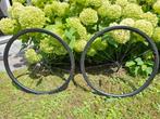 Set lichte carbon wielen. Tube en geschikt voor velgrem., Fietsen en Brommers, Fietsonderdelen, Ophalen of Verzenden, Zo goed als nieuw