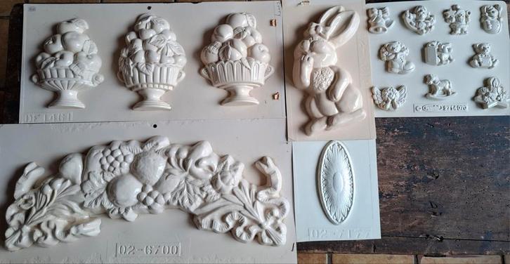 Gietmallen,  5 stuks. Variabel formaat.  Ca '80/'90., Hobby en Vrije tijd, Knutselen, Zo goed als nieuw, Materiaal, Ophalen