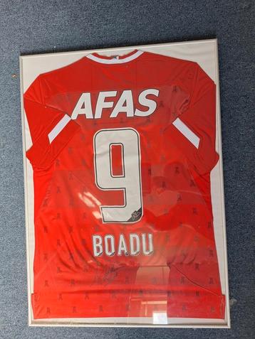 Gesigneerd Boadu shirt beschikbaar voor biedingen
